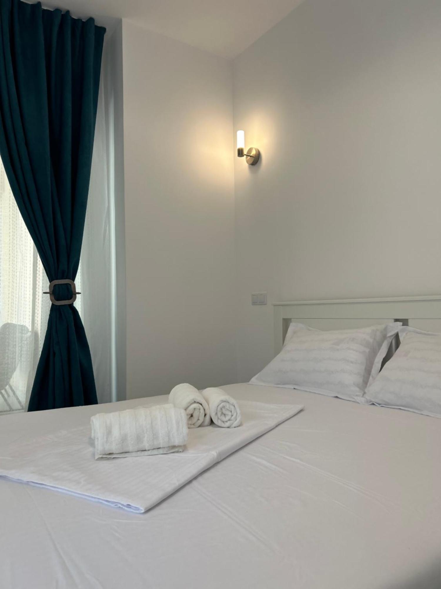 Residence Toscana#9 New Otopeni Extérieur photo